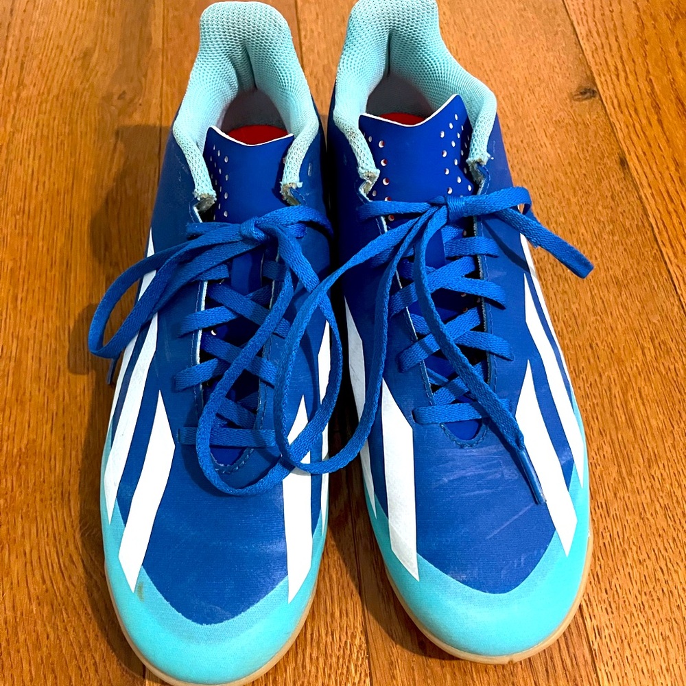 Men’s/boy’s Adidas Crazyfast indoor shoes size 7.5 in very good used condition